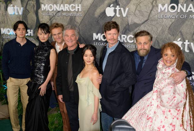 Monarch Legacy of Monsters Premiere - Los Angeles, USA LOS ANGELES, USA. February 19, 2026: Ren Watabe, Mari Yamamoto, Wyatt Russell, Kurt Russell, Anna Sawai, Anders Holm, Joe Tippett & Kiersey Clemons at the season 2 premiere for Apple s Monarch: Legacy of Monsters at the TCL Chinese Theatre. Los Angeles CA USA  Copyright: xPaulxSmith Featureflashx