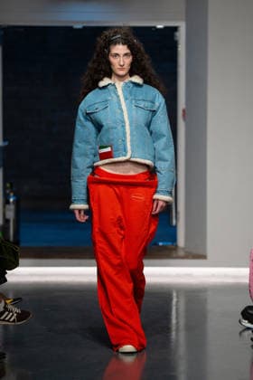 LFW - Ksenia Schnaider Runway A model walks the runway at the Ksenia Schnaider fashion show during London Fashion Week held in London, United Kingdom on February 19, 2026 Photo by LouniPhotography ABACAPRESS.COM London United Kingdom  Copyright: xLounisPhotography ABACAx