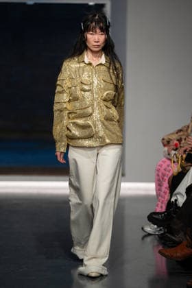 LFW - Ksenia Schnaider Runway A model walks the runway at the Ksenia Schnaider fashion show during London Fashion Week held in London, United Kingdom on February 19, 2026 Photo by LouniPhotography ABACAPRESS.COM London United Kingdom  Copyright: xLounisPhotography ABACAx