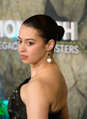 Monarch Legacy of Monsters Premiere - Los Angeles, USA LOS ANGELES, USA. February 19, 2026: Amber Midthunder at the season 2 premiere for Apple s Monarch: Legacy of Monsters at the TCL Chinese Theatre. Los Angeles CA USA  Copyright: xPaulxSmith Featureflashx