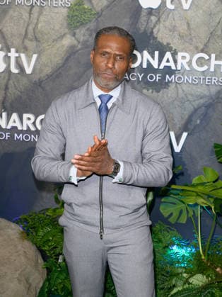 Monarch Legacy of Monsters Premiere - Los Angeles, USA LOS ANGELES, USA. February 19, 2026: Curtiss Cook at the season 2 premiere for Apple s Monarch: Legacy of Monsters at the TCL Chinese Theatre. Los Angeles CA USA  Copyright: xPaulxSmith Featureflashx
