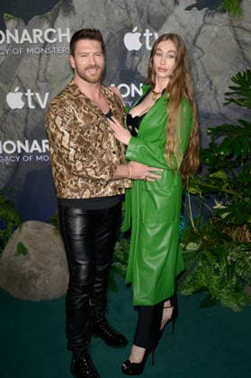 Monarch Legacy of Monsters Premiere - Los Angeles, USA LOS ANGELES, USA. February 19, 2026: Jesse Kove & Shelby Smith at the season 2 premiere for Apple s Monarch: Legacy of Monsters at the TCL Chinese Theatre. Los Angeles CA USA  Copyright: xPaulxSmith Featureflashx