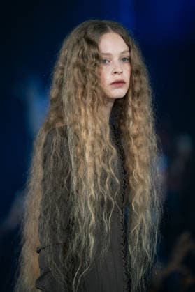 LFW - Agro Studio Runway A model walks the runway during the Agro Studio fashion show at London Fashion Week held in London, United Kingdom on February 19, 2026. Photo by LouniPhotography ABACAPRESS.COM London United Kingdom  Copyright: xLounisPhotography ABACAx
