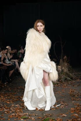 LFW - Agro Studio Runway A model walks the runway during the Agro Studio fashion show at London Fashion Week held in London, United Kingdom on February 19, 2026. Photo by LouniPhotography ABACAPRESS.COM London United Kingdom  Copyright: xLounisPhotography ABACAx