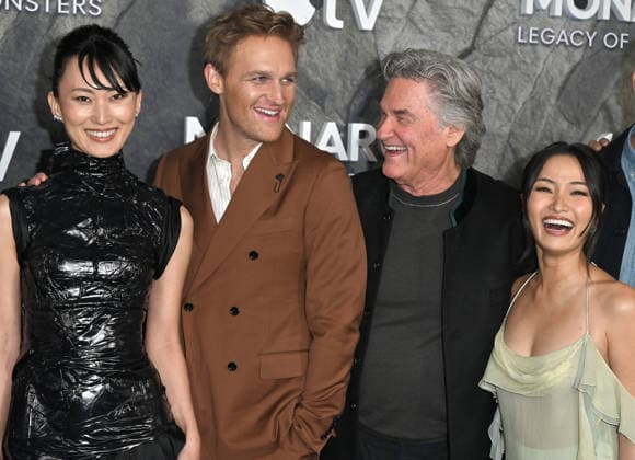 ˜Monarch: Legacy of Monsters™ Season 2 World Premiere Mari Yamamoto, Wyatt Russell, Kurt Russell and Anna Sawai arriving at Apple TV™s Monarch: Legacy of Monsters™ season 2 world premiere held at the TCL Chinese Theatre on February 19, 2026 in Hollywood, Ca. Hollywood TCL Chinese Theatre California USA Copyright: xLeexWatt AFF-USA.COMx