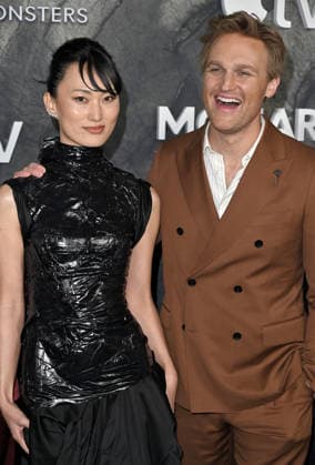 ˜Monarch: Legacy of Monsters™ Season 2 World Premiere Mari Yamamoto and Wyatt Russell arriving at Apple TV™s Monarch: Legacy of Monsters™ season 2 world premiere held at the TCL Chinese Theatre on February 19, 2026 in Hollywood, Ca. Hollywood TCL Chinese Theatre California USA Copyright: xLeexWatt AFF-USA.COMx