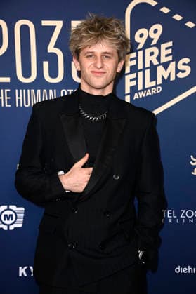 Theo Carow at the 99Fire Films Award during the Berlinale 2026 in the Astor Film Lounge Berlin, 19 02 2026 Foto:xN.xKubelkax xFuturexImagex fire_6214