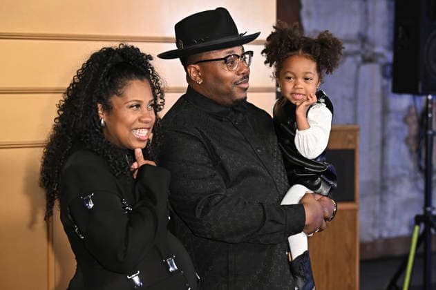 Sarah Francis Jones and Marcel Spears with daughter Nola at the season finale party for the CBS series The Neighborhood at the Radford Studio Center Los Angeles, 19 02 2026 Foto:xD.xStarbuckx xFuturexImagex neighborhood_6235