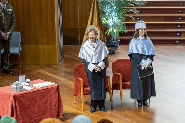 Queen Sofia is awarded an honorary doctorate by the University of Las Palmas de Gran Canaria Queen Sofia is awarded an honorary doctorate by the University of Las Palmas de Gran Canaria, on February 20, 2026, in Las Palmas de Gran Canaria, Las Palmas, Canary Islands Spain The appointment of Queen Sofia was approved on November 25, 2025 by the Senate of the ULPGC in recognition of her continued support of social, welfare and humanitarian initiatives, as well as her commitment to culture, science and education 20 FEBRUARY 2026 Europa Press Canary Islands 20 02 2026 Spain  Copyright: xEuropaxPressxCanariasx 7308934