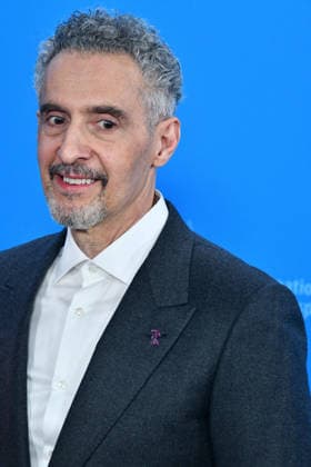 76th Berlinale Berlin Film Festival Photocall at February 20 Berlin Germany 76th Berlinale Berlin International Film Festival THE ONLY LIVING PICKPOCKET IN NEW YORK Photocall at the 76th Berlinale International Film Festival John Turturro Thomas Bohlen Starface 2026 02 20 453282 2026 02 20 Berlin Germany  Copyright: xThomasxBohlenx STAR_453282_129