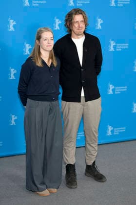Katie McNeill and Leopold Hughes at the photocall for the feature film The Only Living Pickpocket in New York at the Berlinale 2026 76 Berlin International Film Festival at the Hotel Grand Hyatt Berlin, 20 02 2026 Foto:xC.xNiehausx xFuturexImagex pickpocket_6241