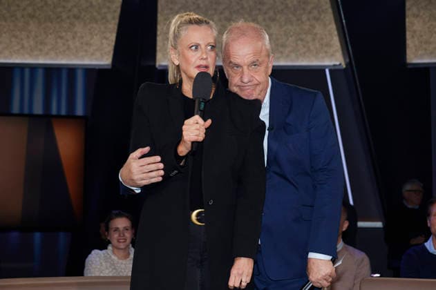 Barbara Schöneberger and Hubertus Meyer Burckhardt at the recording of the NDR Talk Show in the NDR television studio in Lokstedt Hamburg, 20 02 2026 Foto:xH.xHartmannx xFuturexImagex ndr_talk2002_6224