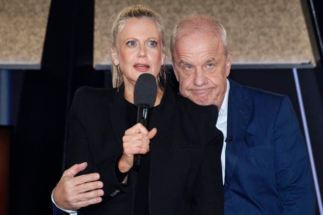 Barbara Schöneberger and Hubertus Meyer Burckhardt at the recording of the NDR Talk Show in the NDR television studio in Lokstedt Hamburg, 20 02 2026 Foto:xH.xHartmannx xFuturexImagex ndr_talk2002_6226