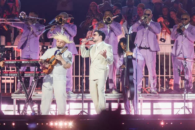 SaO PAULO, SP - 20.02.2026: SHOW BAD BUNNY EM SaO PAULO - Puerto Rican singer Bad Bunny makes his first appearance in Brazil this Friday (20) in Sao Paulo at Allianz Parque with the show of his world tour & 39;DeBÃ TiRAR MaS FOToS& 39;. x2891577x  YurixMurakami