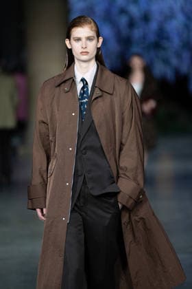 Mithridate - Runway - LFW February 2026 A model walks the runway at the Mithridate show during London Fashion Week February 2026 at the Tate Britain London United Kingdom Copyright: xLounisxTiarx xSOPAxImagesx _DSC9031