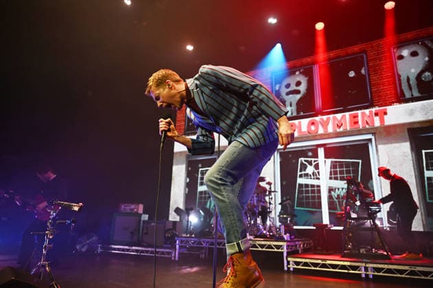 Kaiser Chiefs performing at Eventim Apollo in London LONDON, ENGLAND - FEBRUARY 20: Ricky Wilson of ˜Kaiser Chiefs™ performing at Eventim Apollo on February 20, 2026 in London, England. CAP MAR MAR Great Britain Copyright: xMartinxHarris CapitalxPicturesx