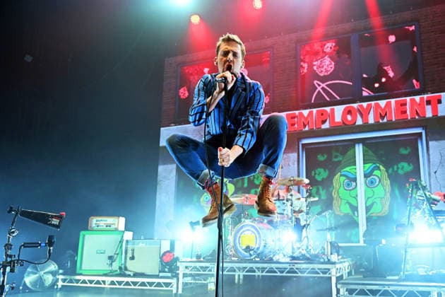 Kaiser Chiefs performing at Eventim Apollo in London LONDON, ENGLAND - FEBRUARY 20: Ricky Wilson of ˜Kaiser Chiefs™ performing at Eventim Apollo on February 20, 2026 in London, England. CAP MAR MAR Great Britain Copyright: xMartinxHarris CapitalxPicturesx