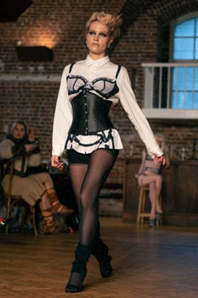 LFW - Sinead Gorey Runway A model walks the runway during the Sinead Gorey fashion show at Tate Britain during London Fashion Week held in London, United Kingdom on February 20, 2026. Photo by LounisPhotography ABACAPRESS.COM London United Kingdom  Copyright: xLounisPhotography ABACAx