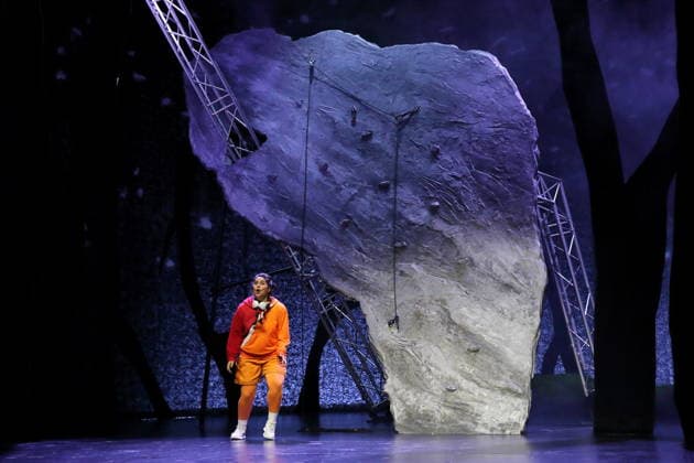 Homa Faghiri during the photo rehearsal for Wolf at the Theater an der Parkaue in Berlin, 20 February 2026 By Sasa Stanisic Directed and choreographed by Raphael Moussa Hillebrand Stage and costumes by Jürgen Kirner Premiere is on 24 February 2026 Theater an der Parkaue Berlin Wolf