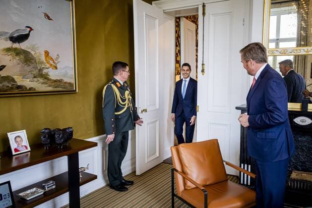 THE HAGUE King Willem-Alexander (R) receives formateur Rob Jetten (D66) at Huis ten Bosch Palace. The D66 political leader has presented his final report to House of Representatives Speaker Thom van Campen and will be sworn in as Prime Minister in two days. PATRICK VAN KATWIJK POOL ANP netherlands out - belgium out  Copyright: xx x551352663x originalFilename: 551352663.jpg