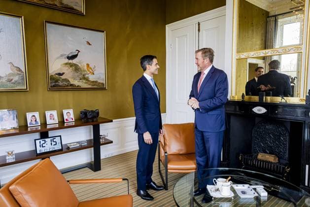 THE HAGUE King Willem-Alexander (R) receives formateur Rob Jetten (D66) at Huis ten Bosch Palace. The D66 political leader has presented his final report to House of Representatives Speaker Thom van Campen and will be sworn in as Prime Minister in two days. PATRICK VAN KATWIJK POOL ANP netherlands out - belgium out  Copyright: xx x551352688x originalFilename: 551352688.jpg