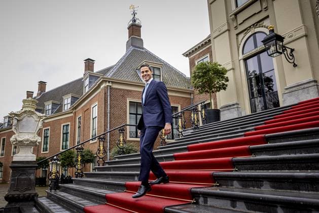 THE HAGUE Formateur Rob Jetten (D66) leaves Huis ten Bosch Palace after a reception with King Willem-Alexander. The D66 political leader has presented his final report to House of Representatives Speaker Thom van Campen and will be sworn in as Prime Minister in two days. PATRICK VAN KATWIJK POOL ANP netherlands out - belgium out  Copyright: xx x551354572x originalFilename: 551354572.jpg