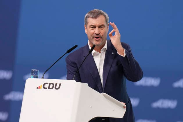 38. Bundesparteitag der CDU Deutschlands Dr. Markus Soeder, der bayrische Ministerpraesident im Portrait mit energischer Handgeste bei seiner Rede zu den Delegierten beim 38.Bundesparteitag der CDU Deutschlands in der Messe Stuttgart, Stuttgart, 21.02.2026 Stuttgart Baden-Wuerttemberg Deutschland *** 38 Federal Party Congress of the CDU Germany Dr. Markus Soeder, the Bavarian State Premier in portrait with energetic hand gesture during his speech to the delegates at the 38 Federal Party Congress of the CDU Germany at the Stuttgart Trade Fair Center, Stuttgart, 21 02 2026 Stuttgart Baden Wuerttemberg Germany