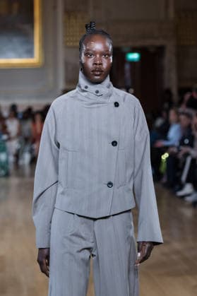 LABRUM AW26 Show at London Fashion Week LONDON, UNITED KINGDOM - FEBRUARY 21: A model walks the runway during LABRUM London Autumn Winter 2026 Threads of Osmosis show at London Fashion Week in London, United Kingdom on February 21, 2026. Wiktor Szymanowicz Anadolu London United Kingdom. Editorial use only. Please get in touch for any other usage.  Copyright: x2026xAnadoluxWiktorxSzymanowiczx