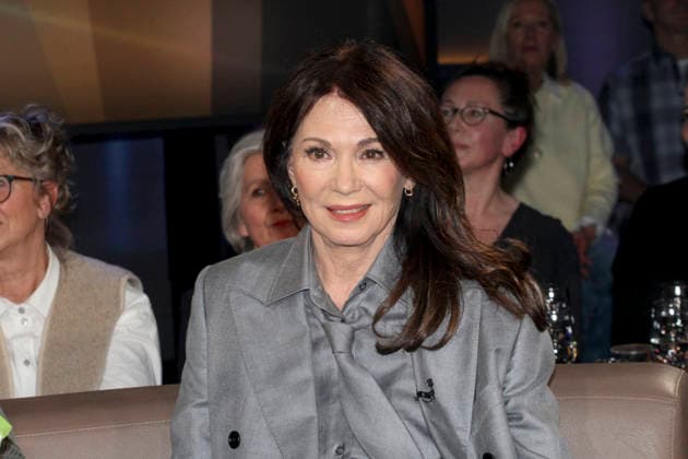abb Iris Renate Dorothea Berben German actress guest on the NDR talk show , from the NDR 3 studio on Friday 20 02 2026 in Hamburg Hamburg Germany