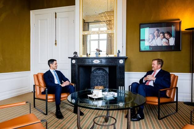 King receives Rob Jetten. The Hague, the Netherlands. 21 Feb 2026 King Willem-Alexander in conversation with Rob Jetten at Huis ten Bosch Palace. The political leader of D66 has handed over his final report to Speaker of the House Thom van Campen and will be sworn in as Prime Minister in two days. Den Haag Nederland  Copyright: xDPPA POOL PVKx