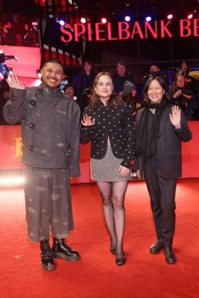 Berlinale Closing Gala Khozy Rizal, Lena Urzendowsky, Kim Yutani Red carpet for the closing gala of the 76th Berlinale at the Berlinale Palast, Berlin, date 21 02 2026 Copyright: xEventpress Kratschx