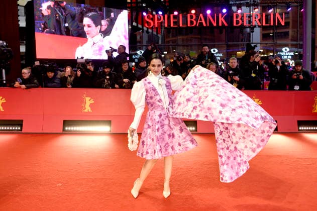 Safak Sengül at the Closing Ceremony with Award Ceremony at the Berlinale 2026 76 Berlin International Film Festival in the Berlinale Palast Berlin, 21 02 2026 Foto:xC.xNiehausx xFuturexImagex closing_6210