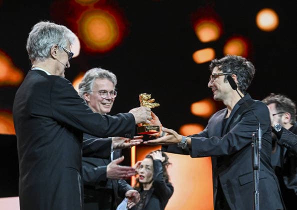 76th Berlin International Film Festival BERLIN, GERMANY - FEBRUARY 21: Ilker Catak, director of Gelbe Briefe (Yellow Letters) receives the Golden Bear award for the best film during the closing ceremony of 76th International Berlin Film Festival (Berlinale) in Berlin, Germany on February 21, 2026. Halil Sagirkaya Anadolu Berlin Germany. Editorial use only. Please get in touch for any other usage.  Copyright: x2026xAnadoluxHalilxSagirkayax