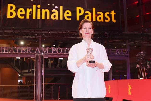 Berlinale Award Winner 2026 Sandra Hueller Winner of the Silver Bear of the 76th Berlinale at the Berlinale Palast, Berlin, date 21 02 2026 Copyright: xEventpress Kratschx