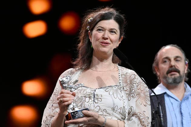 Anna Fitch and Banker White with the Silver Bear for Outstanding Artistic Achievement for Yo Love is a Rebellious Bird at the Closing Ceremony and Award Ceremony at the Berlinale 2026 76 Berlin International Film Festival in the Berlinale Palast Berlin, 21 02 2026 Foto:xN.xKubelkax xFuturexImagex closing_6345