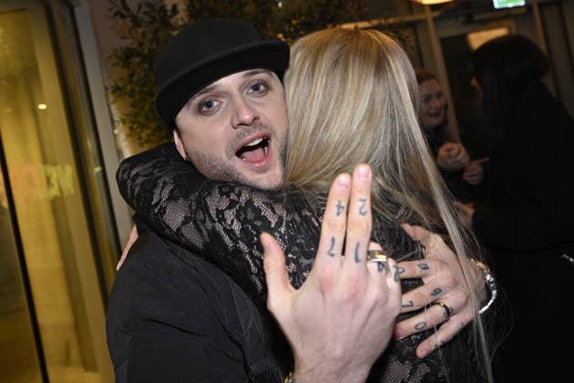 MALMÖ, SWEDEN 20260221 Chris Adam, singer of Smash Into Pieces, kisses his girlfriend Lisa Stalstierna at the after party after round 4 of Melodifestivalen 2026 in Malmö Arena on Saturday MALMÖ SWEDEN x50090x  Copyright: xJohanxNilsson TTx MELODIFESTIVALEN 2026 MALMÖ 1PVu2u2r80Y