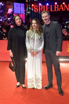 Dorota Lech, Sofia Alaoui and Frederic Hambalek at the Closing Ceremony with Award Ceremony at the Berlinale 2026 76 Berlin International Film Festival in the Berlinale Palast Berlin, 21 02 2026 Foto:xM.xBehrensx xFuturexImagex closing_6406