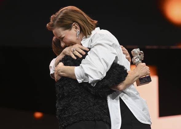 76th Berlin International Film Festival BERLIN, GERMANY - FEBRUARY 21: Sandra Huller receives the Silver Bear Award for Best Actress for her role in Rose during the 76th International Berlin International Film Festival (Berlinale) in Berlin, Germany on February 21, 2026. Halil Sagirkaya Anadolu Berlin Germany. Editorial use only. Please get in touch for any other usage.  Copyright: x2026xAnadoluxHalilxSagirkayax