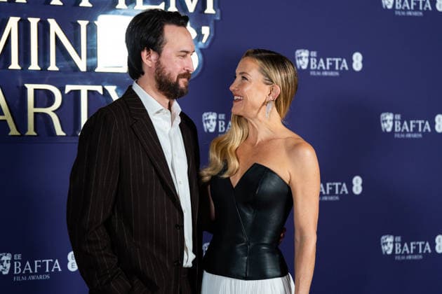 February 21, 2026, London, United Kingdom: Danny Fujikawa (L) and Kate Hudson (R) attend the Nominees Party for the EE BAFTA Film Awards 2026 at the National Portrait Gallery. London United Kingdom  - ZUMAs197 20260221_aaa_s197_259 Copyright: xLounisxTiarx