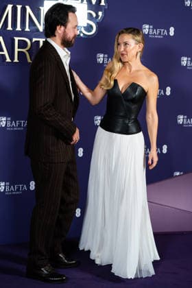 February 21, 2026, London, United Kingdom: Danny Fujikawa (L) and Kate Hudson (R) attend the Nominees Party for the EE BAFTA Film Awards 2026 at the National Portrait Gallery. London United Kingdom  - ZUMAs197 20260221_aaa_s197_285 Copyright: xLounisxTiarx