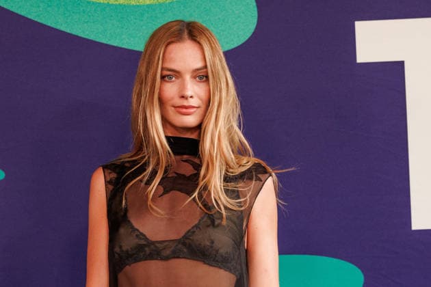 TROPFEST, Margot Robbie walks the black carpet at Centennial Park in Sydney, Sunday, February 22, 2026. ( NO ARCHIVING SYDNEY NEW SOUTH WALES AUSTRALIA  Copyright: xNADIRxKINANIx 20260222168914309379