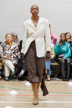 Selasi Fashion Show Ready to Wear Fall Winter 2026 2027 Collection during London Fashion Week LFW , on February 21, 2026 Bestimage Runway Selasi Fashion Show Ready to Wear Fall Winter 2026 2027 Collection during London Fashion Week LFW , on February 21, 2026 London United Kingdom  Copyright: xAgencex xBestimagexAgencex xBestimagex