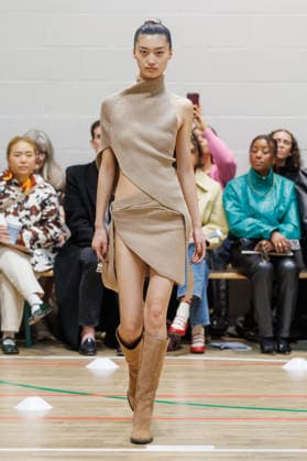 Selasi Fashion Show Ready to Wear Fall Winter 2026 2027 Collection during London Fashion Week LFW , on February 21, 2026 Bestimage Runway Selasi Fashion Show Ready to Wear Fall Winter 2026 2027 Collection during London Fashion Week LFW , on February 21, 2026 London United Kingdom  Copyright: xAgencex xBestimagexAgencex xBestimagex