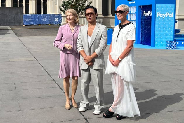 MELBOURNE FASHION FESTIVAL LAUNCH, Designer Prabal Gurung (centre) poses with chief executive of the Melbourne Fashion Festival Caroline Ralphsmith (right) and festival chair Laura Inman (left) during the Melbourne Fashion Week media launch at the Royal Exhibition Building, in Melbourne, Monday, February 23, 2026. ( NO ARCHIVING, IMAGE TAKEN BY JOURNALIST MELBOURNE VICTORIA AUSTRALIA  Copyright: xLizxHobdayx 20260223145993379650jpeg