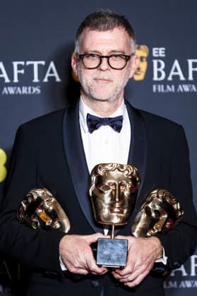 Paul Thomas Anderson with the awards for Best Director, Best Screenplay and Best Film One Battle After Another at the BAFTA Film Awards 2026 79th British Academy Film Awards at the Royal Festival Hall London, 22 02 2026 Foto:xJ.xEdwardsx xFuturexImagex bafta_6211