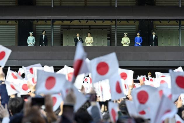 Japanese Emperor Naruhito’s 66th birthday TOKYO, JAPAN - FEBRUARY 23: (L-R) Japan s imperial family members Crown Princess Kiko of Akishino, Crown Prince Akishino, Emperor Naruhito, Empress Masako, Princess Aiko, Princess Kako of Akishino and Prince Hisahito of Akishino wave to well-wishers as people gather to celebrate Japanese Emperor Naruhito’s 66th birthday for a public appearance at the Imperial Palace in Tokyo, Japan on February 23, 2026. David Mareuil Anadolu Tokyo Japan. Editorial use only. Please get in touch for any other usage.  Copyright: x2026xAnadoluxDavidxMareuilx