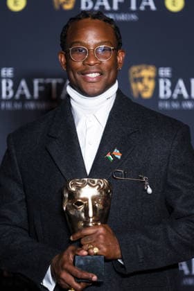 EE BAFTA Film Awards 2026 on Sunday 22 February 2026 Akinola Davies Jr poses in the press room at the EE BAFTA Film Awards 2026 on Sunday 22 February 2026 at Royal Festival Hall, London. Akinola Davies Jr is pictured with the award for Outstanding Debut by a British Writer, Director or Producer., Credit:Julie Edwards Avalon  Copyright: xJuliexEdwardsx xAvalonx 1077608575
