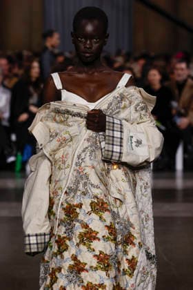 Erdem Fashion Show Ready to Wear Collection Fall Winter 2026 2027 during London Fashion Week LFW February 22nd, 2026 Erdem Fashion Show Ready to Wear Fall Winter 2026 2027 Collection during London Fashion Week LFW February 22nd, 2026 London United Kingdom  Copyright: xAgencex xBestimagexAgencex xBestimagex