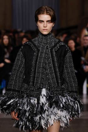Erdem Fashion Show Ready to Wear Collection Fall Winter 2026 2027 during London Fashion Week LFW February 22nd, 2026 Erdem Fashion Show Ready to Wear Fall Winter 2026 2027 Collection during London Fashion Week LFW February 22nd, 2026 London United Kingdom  Copyright: xAgencex xBestimagexAgencex xBestimagex