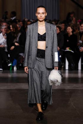Erdem Fashion Show Ready to Wear Collection Fall Winter 2026 2027 during London Fashion Week LFW February 22nd, 2026 Erdem Fashion Show Ready to Wear Fall Winter 2026 2027 Collection during London Fashion Week LFW February 22nd, 2026 London United Kingdom  Copyright: xAgencex xBestimagexAgencex xBestimagex